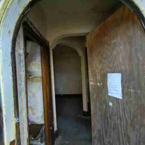 15045 manor (32).jpg